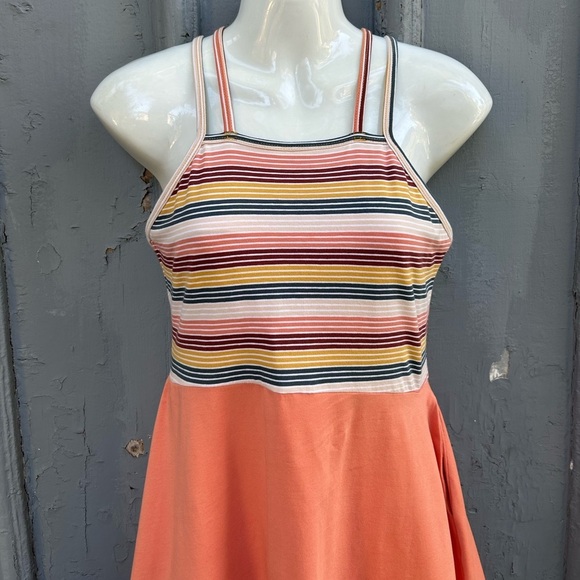 Pact Fit & Flare Strappy dress, BNWT, size M - Picture 6 of 11